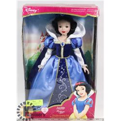 DISNEY PORCELAIN KEEPSAKE DOLL "SNOW