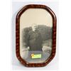 Image 1 : 1900'S CONVEX DOME GLASS FRAME