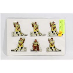 1950'S BOSTON BRUINS METAL TEAM SET
