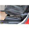 Image 10 : 2013 DODGE GRAND CARAVAN SE