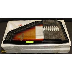 CHROMAHARP AUTO HARP RBI IN FOAM CASE.