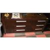 Image 1 : NEW GLOSS FINISH 6 DRAWER DRESSER