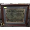 Image 1 : ANTIQUE STYLE WORLD MAP DISPLAY 31" X 26"