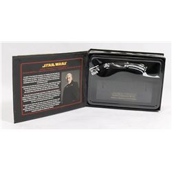 STAR WARS DARTH TYRANUS LIGHT SABER