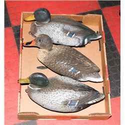 VINTAGE DUCK DECOYS MADE ITALY