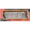 Image 1 : BOX WITH 50 STUMP GRINDER TEETH.