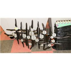 LARGE MODERN METAL WALL HANGING ARTWORK