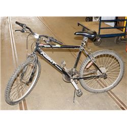 NEXT CHALLENGE BLACK BIKE