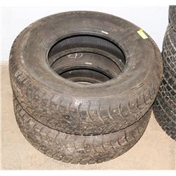 SET OF 2 STUDDED EXTREME GRIP MX 235/75R15 WINTER