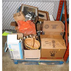 PALLET OF ESTATE ITEMS