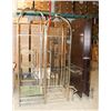 Image 1 : LARGE LOT OF RACKS