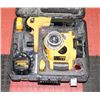 Image 1 : 18V  DEWALT LAZER WITH BATTERY AND CHARGER