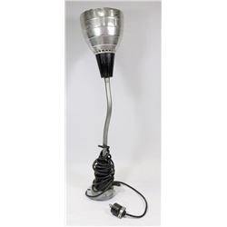 SHOP LIGHT / MOUNT ANYWHERE / 110V