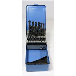 DRILL BIT SET / 1/16-1/2" X 1/64THS / WITH METAL