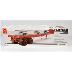 ERTL FREUHAUF FLATBED TRAILER