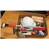 Image 1 : BOX OF TOOLS HOUSEHOLD