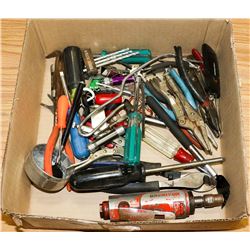 FLAT OF ASSORTED TOOLS
