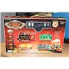 Image 1 : 20PC CLASSICAL TRAIN SET , BATTERY OPERATED