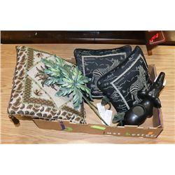 FLAT OF AFRICAN THEMED DECOR, 2 NEW TREE WALL