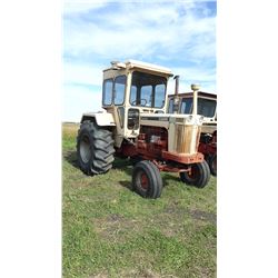 CASE 1030 TRACTOR