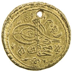 TURKEY: Mahmud I, 1730-1754, AV 1/2 altin (1.71g), Islambul, AH1143. VF