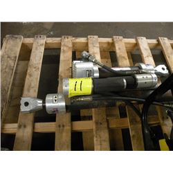 Jaws of life portable hydraulic unit w/4 rams