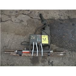 Bosch 1123EVS Hammer drill w/bits
