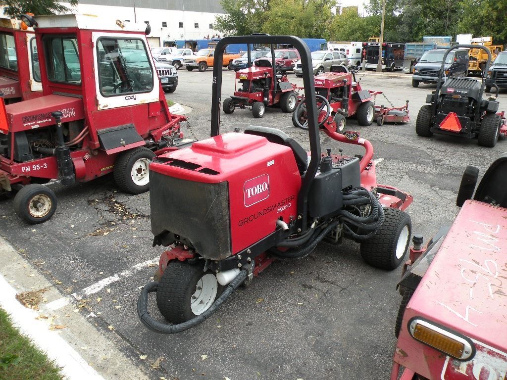 Toro Groundsmaster 3500D 3gang mower SN240000484