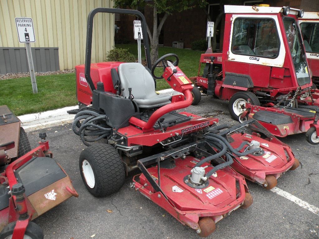Toro Groundsmaster 3500D 3gang mower SN240000484
