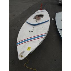 AMF Sunfish 14ft sailboat w/mast & sail                 SN#-AMF90321M81E