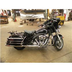 2012 Harley Davidson FLH Police                                    SN#-1HD1FMM18CB691279