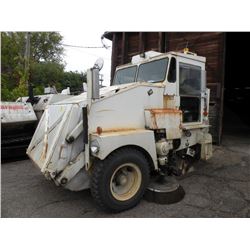 Elgin street sweeper