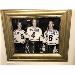 TRIPLE SIGNED HOCKEY FRAMED HOCKEY PHOTO (GORDIE HOWE/ JEAN BELIVEAU/ BOBBY HULL)