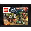Image 1 : LEGO 9489 STAR WARS Endor Rebel Trooper & Imperial Trooper Battle Pack