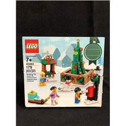 LEGO 40263 Christmas Town Square