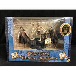 THE LORD OF THE RINGS THE TWO TOWERS - QUEST OF MORDOR DELUXE 3 PACK (GRAND TOY BIZ)