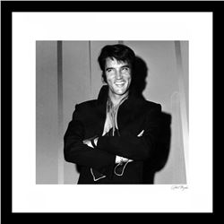 "Elvis Presley" 16x20 Custom Framed Globe Hollywood Photo