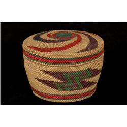 Makah Dome Top Basket with Spiral Design 4 1/