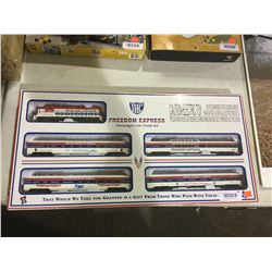 Freedom Express Passenger Car Train Set