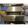 Image 2 : WyottCountertop Food Warmer Model: BW-30