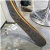 Image 2 : AUTOGRAPHED HOCKEY STICK AND ALUMINUM HOCKEY STICK "BOBBY ORR"