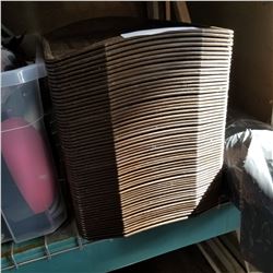 LOT OF BROWN SERVING TRAYS