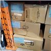 Image 2 : LARGE LOT OF AMERILUX LIGHTING