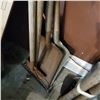 Image 3 : 2 SHOVELS, RAKE, AND EDGER