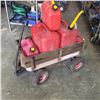 Image 1 : WAGON AND JERRY CANS
