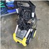 Image 4 : KARCHER 19000 PSI PRESSURE WASHER W/ WAND AND ATTACHMENTS