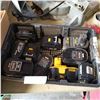 Image 1 : TRAY OF CORDLESS BATTERIES