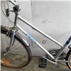 Image 2 : SILVER NORTH COUNTY BIKE