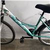 Image 2 : GREEN AND WHITE CCM BIKE