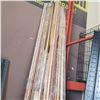 Image 2 : APPROXIMATELY 300 LINEAL FEET OF PICTURE FRAME